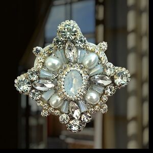 Clear Rhinestone And Faux Pearl Handcrafted Brooch